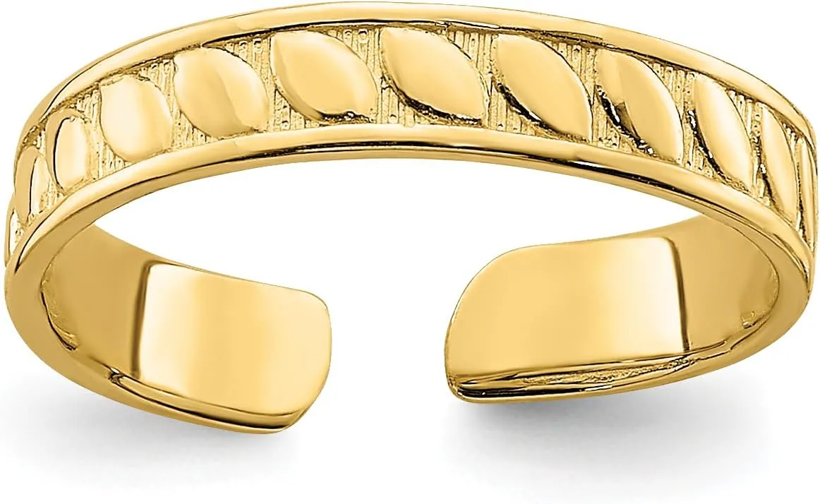 Avariah 14k Yellow Gold Adjustable Leaf Engraved Design Toe Ring