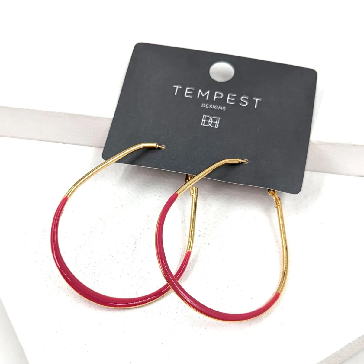 Drop shape enamel section hoops