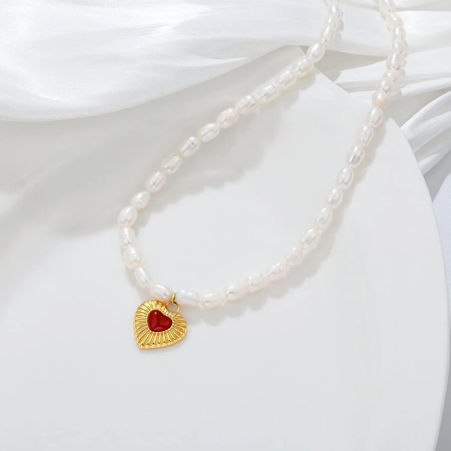 JINHUI Pearl Choker Necklace for Women, Dainty Love Heart/Evil Eye Hamsa Hand/Emerald Cut/Teardrop Birthstone/Star Charm Necklace Jewelry Gift for Her