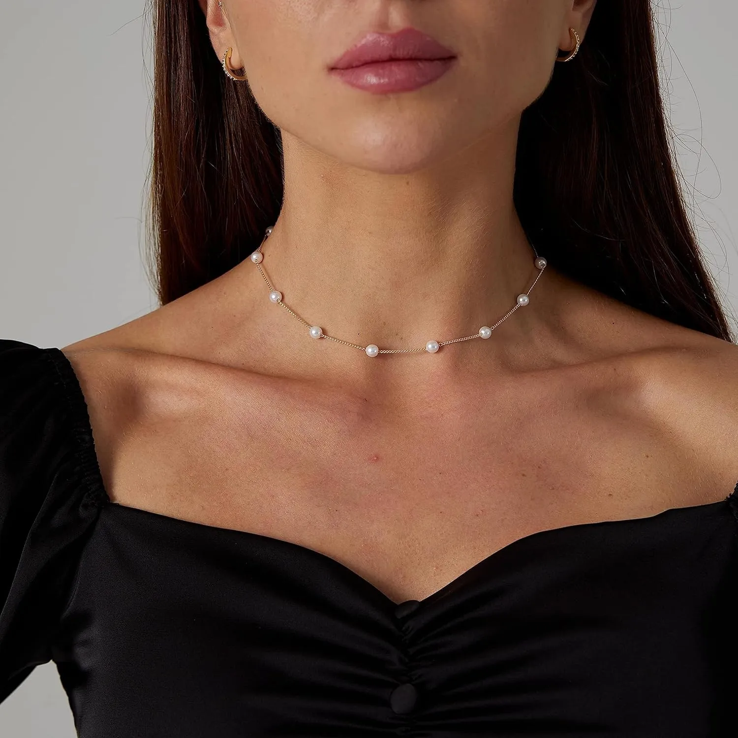Kyerlyn Dainty Pearl Pendant Necklaces for Women 14K Gold Plated Handmade Layered Pearl Chain Necklace Delicate Layered Pearl Necklace Everyday Jewelry Gift