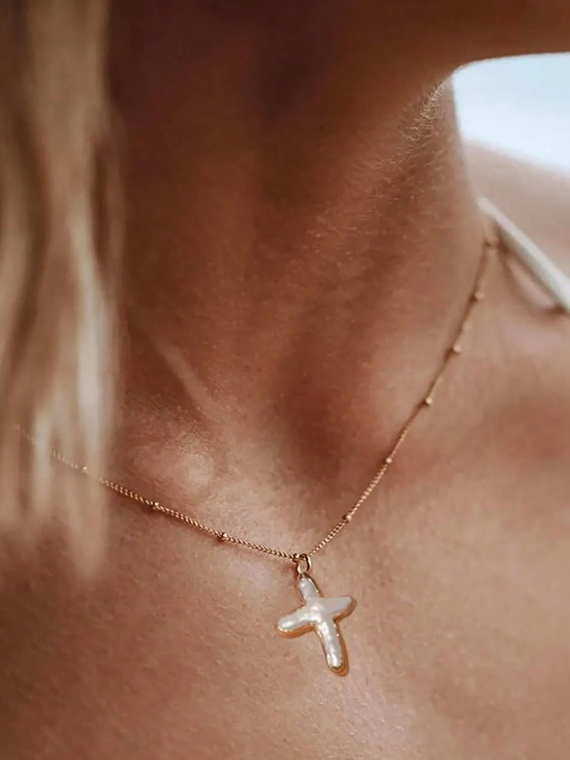 Pearl Cross Necklace for Women 14K Gold Plated Pearl Choker Necklace Faith Necklace Simple Gold Pearl Necklace Gold Dainty Necklace Trendy Jewelry Gifts
