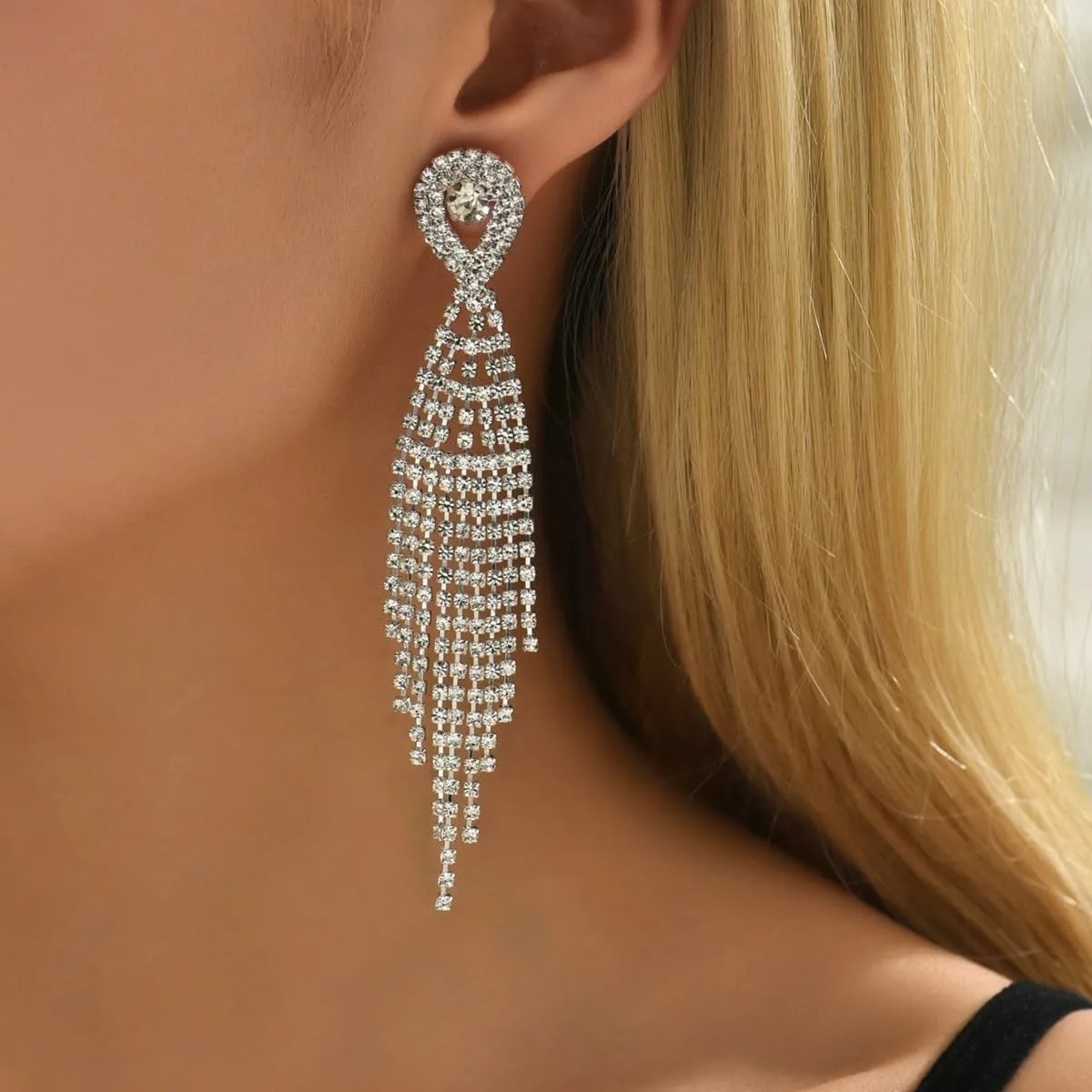 Rhinestone Tassel Earrings for Women Sparkly Prom Dangle Earrings Long Chandelier Bling Crystal Drop Statement Earrings Wedding Party Prom Dress Jewerly Gifts