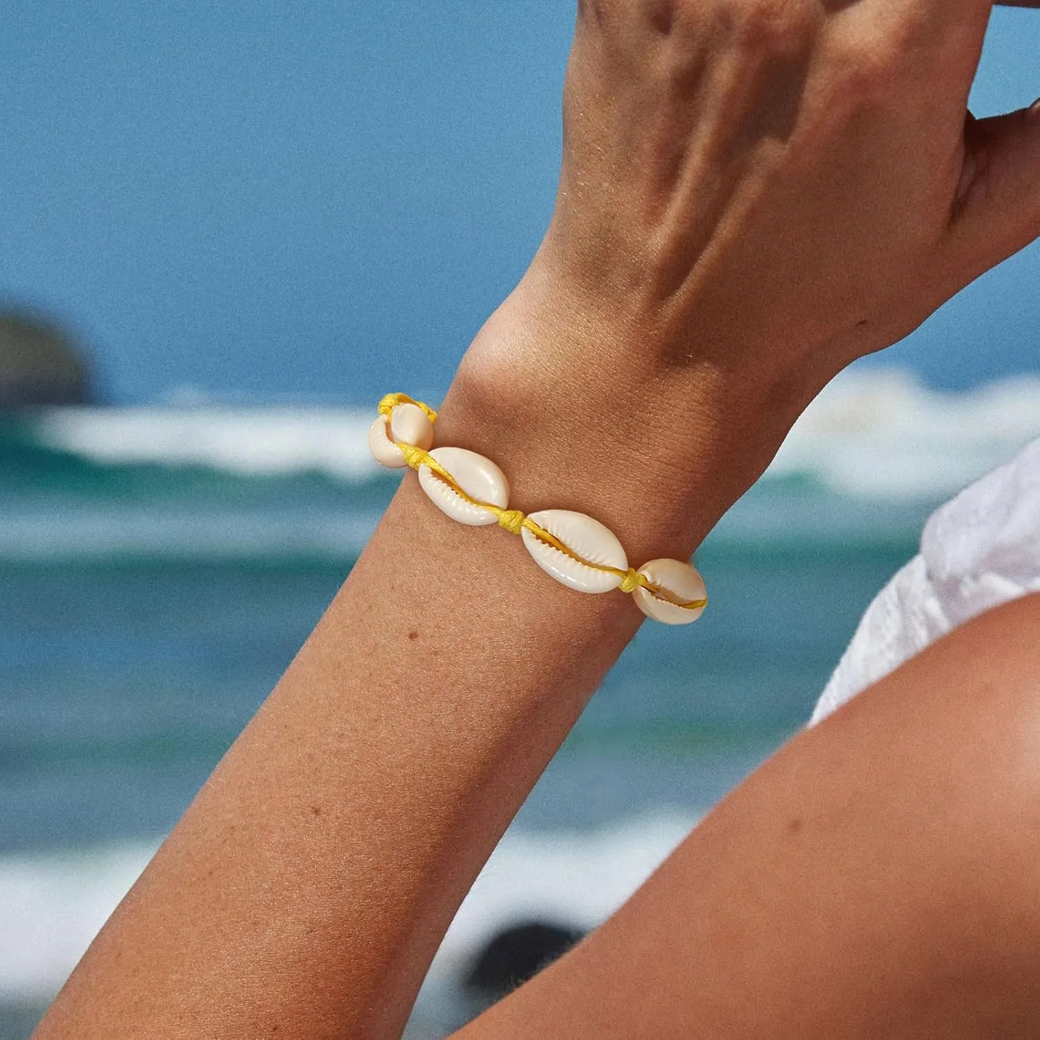 Shell Bracelet for Women Natural White Seashell Bracelet Boho Shell Jewelry Summer Gifts for Women Beachy Bracelets