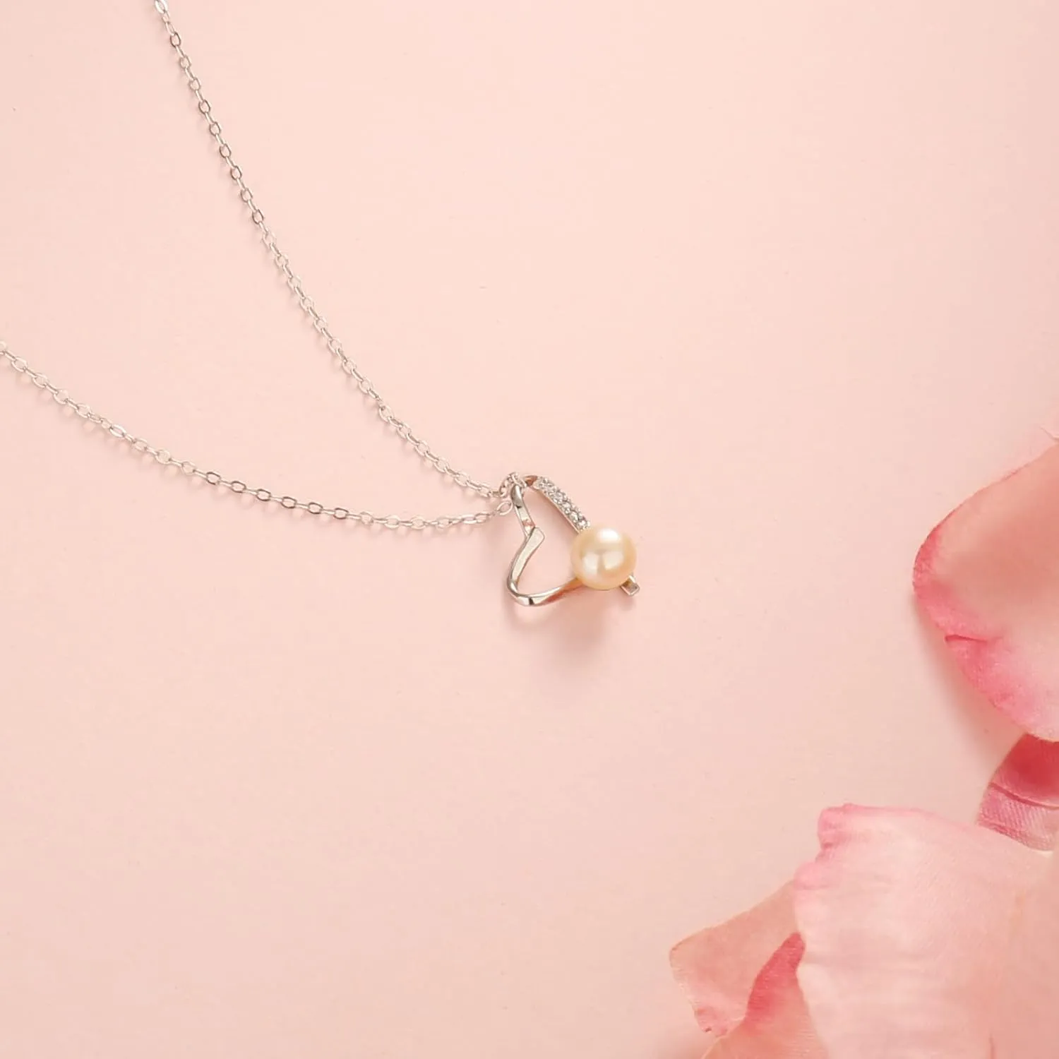 Sterling Silver Pearl Necklaces for Women, Gold/Silver Heart Necklaces for Girls, 10 13 16 21 30 40 50 60 Years old Birthday Wedding Jewelry Gifts, Single Pearl Simple Tiny Small Faux Pearl Necklaces