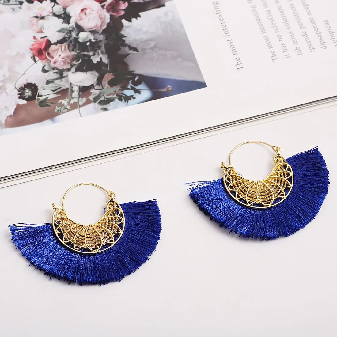 Tassel Hoop Earring Statement Thread Dangle Earrings Stylish Long Fringe Drop Earrings Lightweight Long Swingy French Hook Earrings for Women