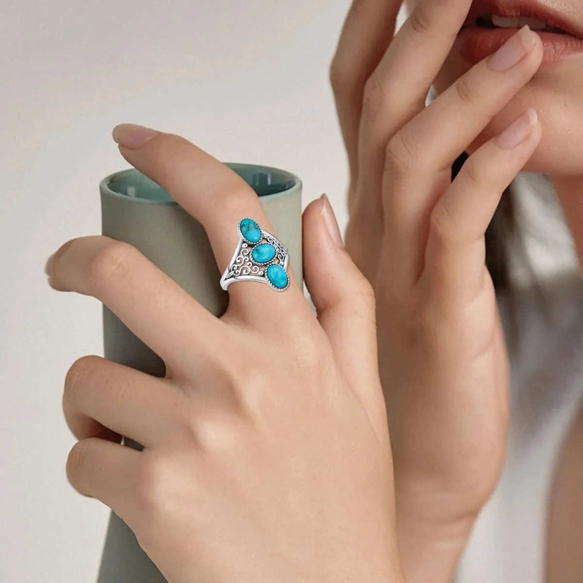Turquoise Rings for Women 925 Sterling Silver 3 Stones Genuine Turquoise Vintage Western Statement Ring Jewelry Gifts for Birthday