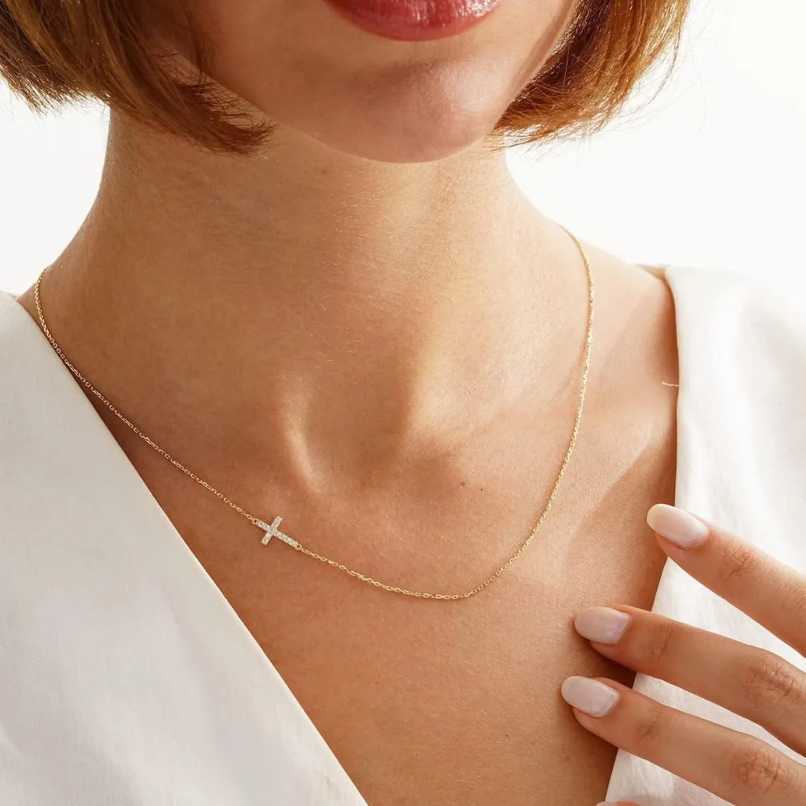 VIROMY Gold Cross Necklace for Women 14K Gold Plated Cute Sidways Cross Pendant Choker Necklaces Simple Trendy Everyday Jewelry for Women