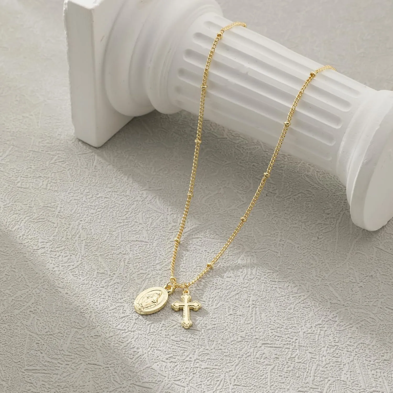 VIROMY Gold Cross Necklaces for Women Trendy 14K Gold Plated/Silver Cross Necklace,Cubic Zirconia Cross Necklaces for Women Men Boy Jewelry Gifts Double Cross Choker Necklace for Y2k Chains